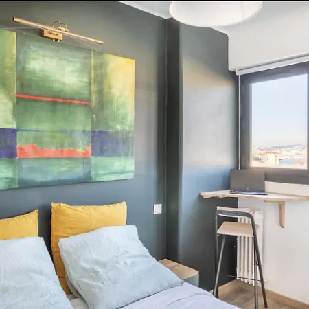 Apartment Appt Proche Des Catalans 97cort1